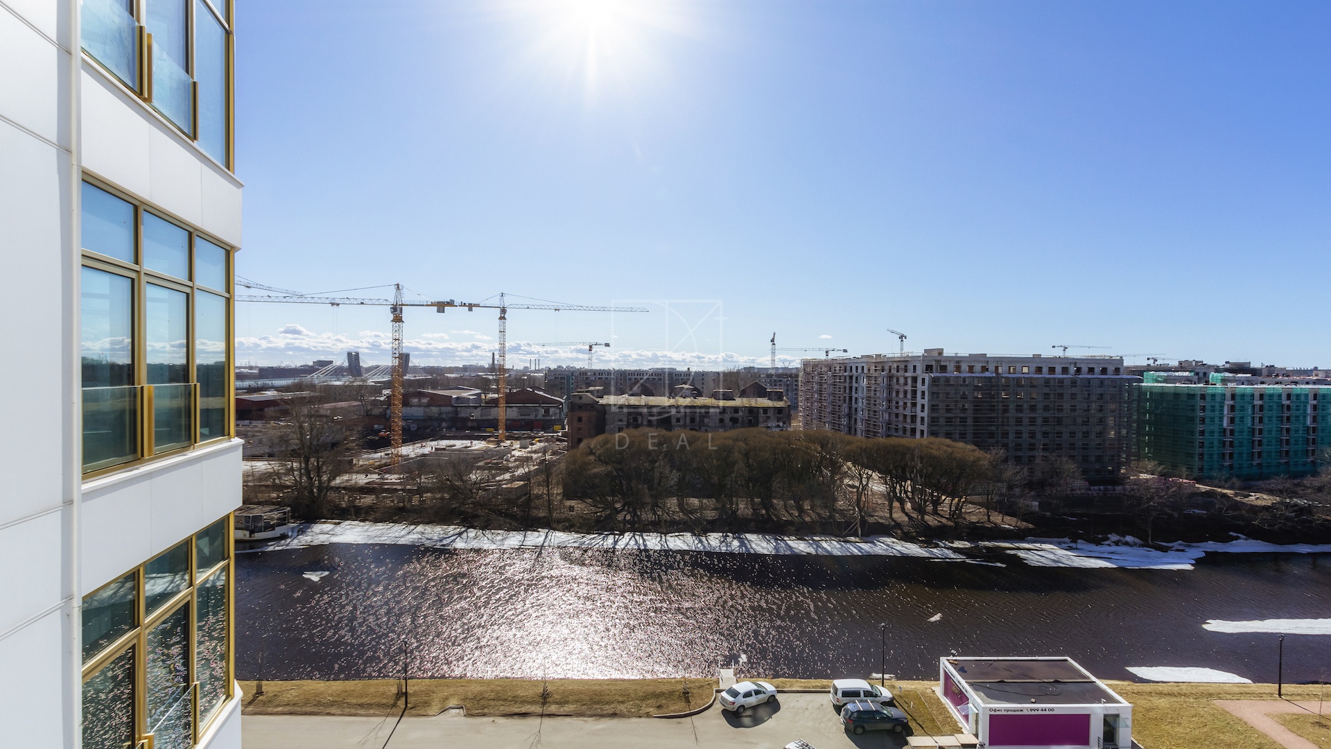 Через год через реку Ждановку будут красивые современные дома